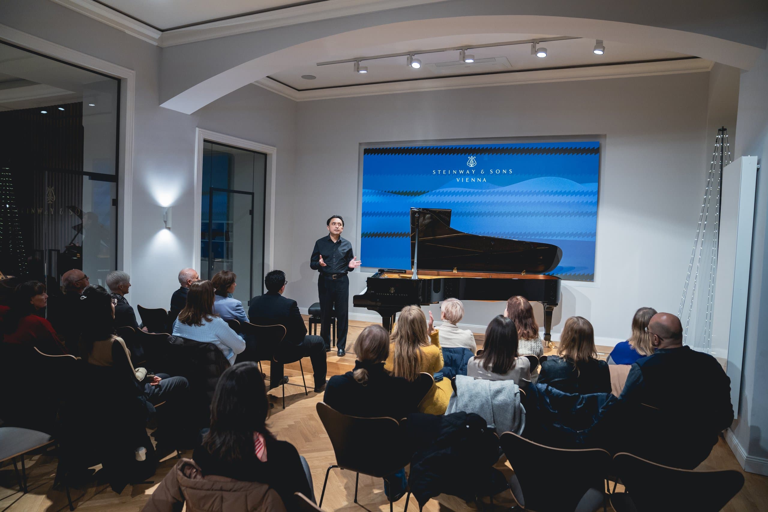 Boris Cepeda — pianist and conductor